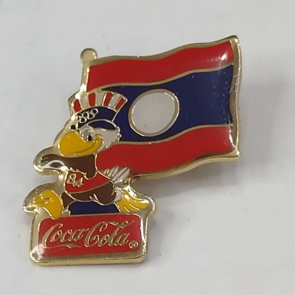 1984 Olympic Laos Coca Cola Los Angeles Official International Pin Sam Eagle - Picture 1 of 4